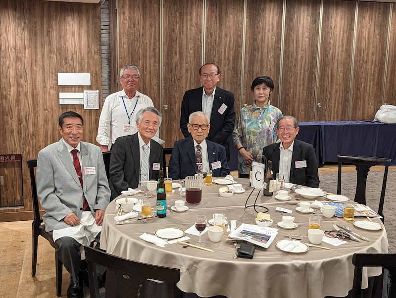 濱谷会長、関根副会長、崎事務局長の3名で参加